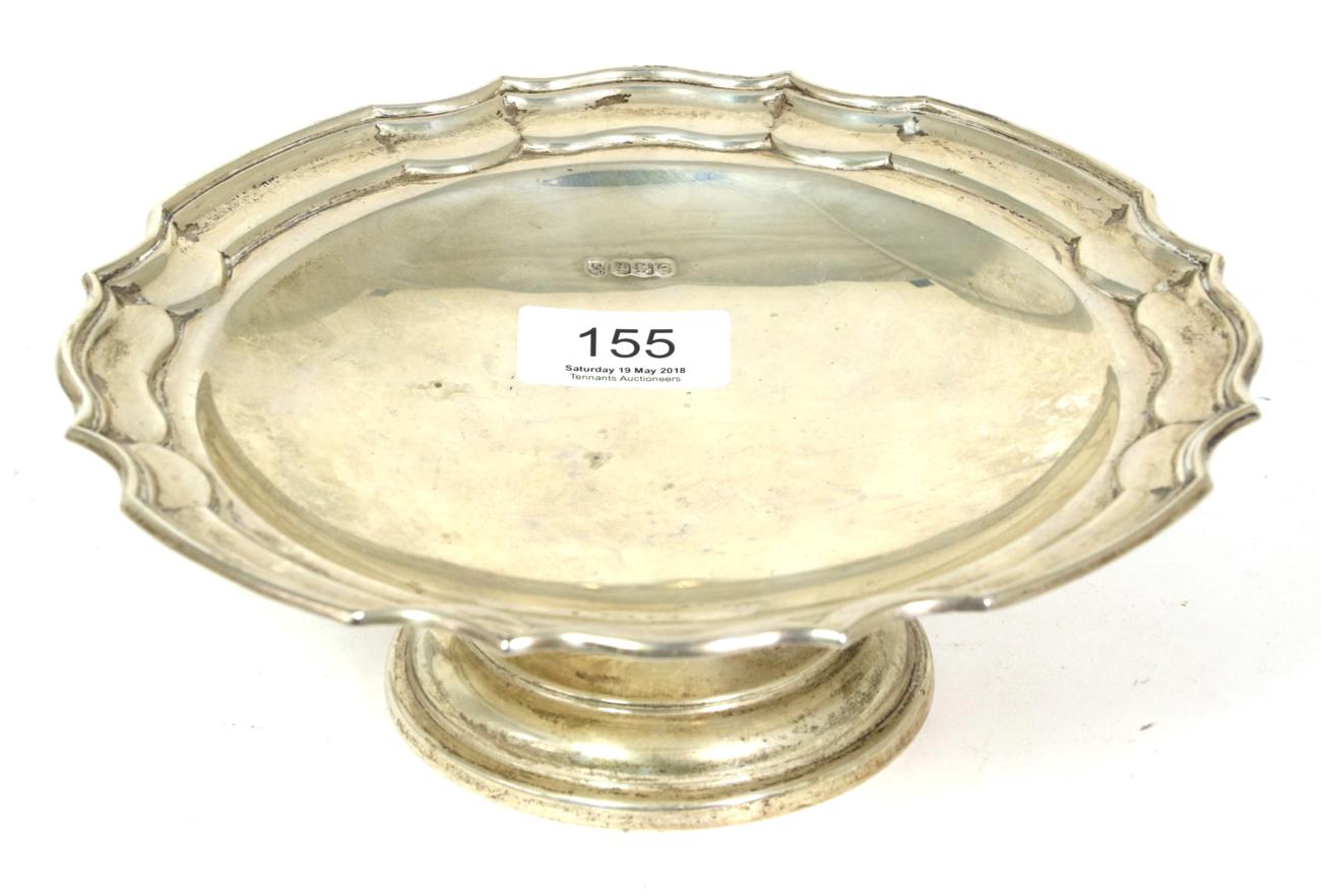 Lot 155 - A silver pedestal dish, James Deakin & sons, Sheffield 1922, with shaped rim, 20cm diameter