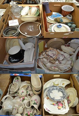 Lot 1112 - Six boxes of Crown Devon pottery, Denby etc