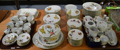 Lot 1155 - A quantity of Royal Worcester Evesham pattern tablewares