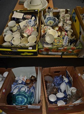 Lot 1177 - A quantity of household ceramics including tea and dinner wares, a Royal Doulton Expressions...