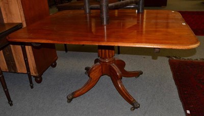 Lot 1348 - A Regency mahogany tilt top breakfast table