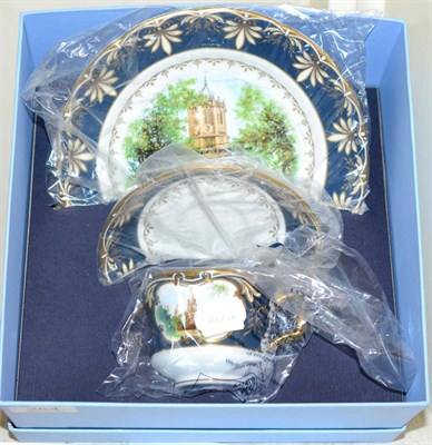 Lot 354 - A Wedgwood trio decorated Historic Town of Oxford, limited edition, boxed