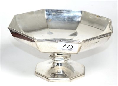 Lot 473 - A silver pedestal bowl