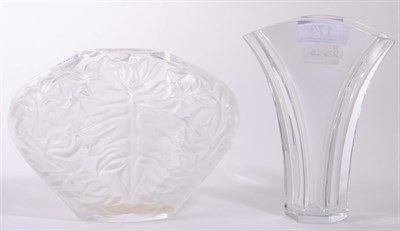 Lot 173 - A Modern Lalique leaf vase together with a Baccarat vase