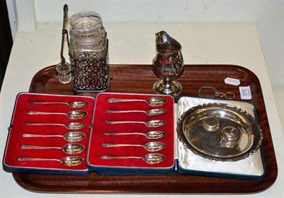 Lot 315 - A group of silver comprising two sets of teaspoons each with different assay marks, a George...