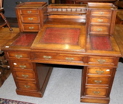 Lot 1239 - A pedestal desk