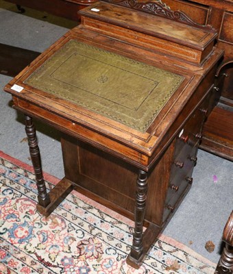 Lot 1325 - An inlaid rosewood Davenport