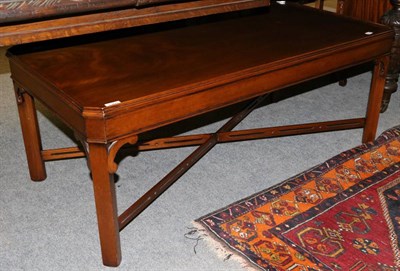 Lot 1351 - A reproduction coffee table