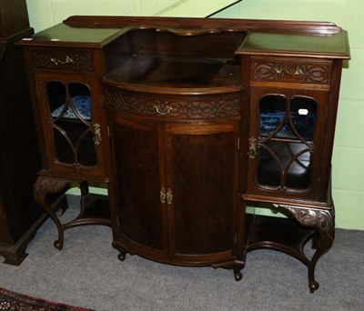 Lot 1362 - A mahogany chiffonier