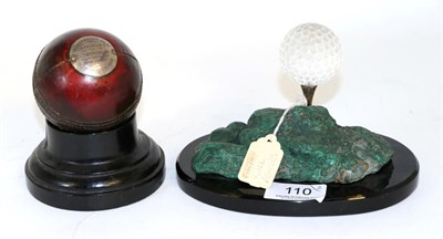Lot 110 - A presentation cricket ball and golf ball crystal