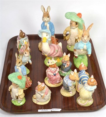 Lot 119 - A quantity of Beswick animals and Bramley Hedge figures (with boxes)