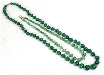 Lot 200 - A graduated jade bead necklace, length 41cm and a malachite and glass bead necklace, length...