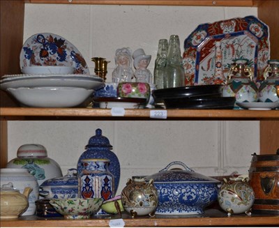 Lot 223 - A quantity of Victorian and later ceramics including a pair of china figures; a pair of...