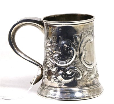 Lot 341 - A George III silver mug, London  1773, 11.5cm high, 9.7ozt