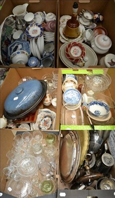 Lot 1041 - Plated ware, a Royal Albert Moss Rose teaset, glass and decorative ceramics etc