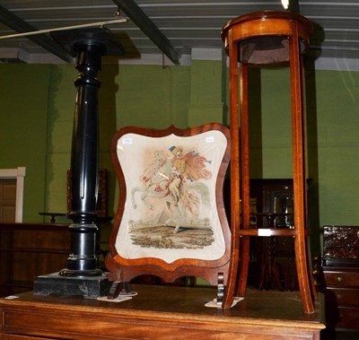 Lot 1141 - An Edwardian mahogany circular plant stand, a fire screen and an ebonised plant stand