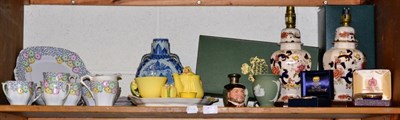 Lot 165 - Assorted ceramics including a pair of Masons Ironstone table lamps; a Chinese blue and white...