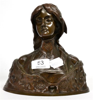Lot 53 - An Art Nouveau bronze bust of a lady