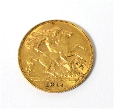 Lot 197 - A gold 1911 half sovereign