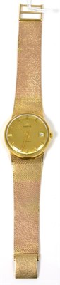 Lot 337 - A gents 9 carat gold wristwatch, signed Marvin, automatic movement