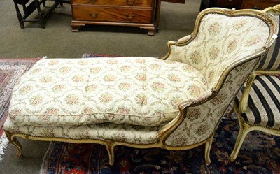 Lot 1318 - A French painted and parcel gilt framed daybed