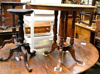 Lot 1366 - A 19th century inlaid walnut oval occasional table