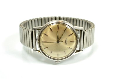 Lot 88 - A stainless steel centre seconds wristwatch, signed Longines