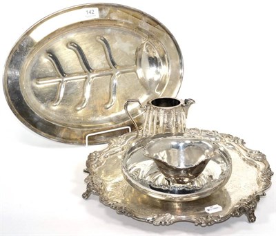 Lot 142 - ~ A small group of silver plate