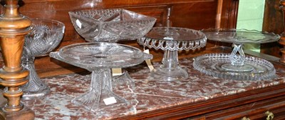 Lot 422 - ~ Assorted glass cake stands (6)