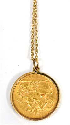 Lot 437 - An Edward VII 1902 sovereign pendant on chain