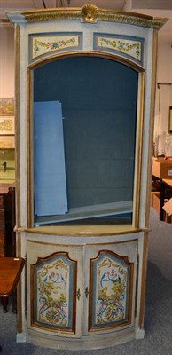 Lot 1198 - ~ Italian style parcel gilt and painted bow front bookcase cabinet