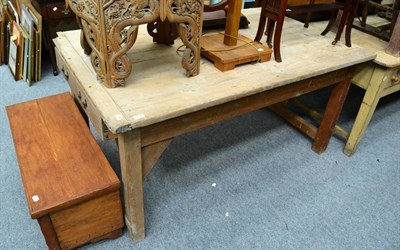 Lot 1237 - Pine farmhouse kitchen table, one end fitted with a drawer