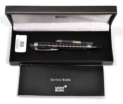 Lot 89 - A cased Mont Blanc fountain pen