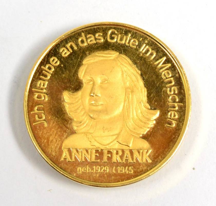 Lot 97 - An Anne Frank commemorative gold medal, stamped 0.900