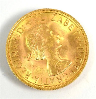Lot 123 - An Elizabeth II sovereign dated 1958