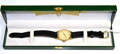 Lot 147 - A 9ct gold centre seconds wristwatch, signed Tudor