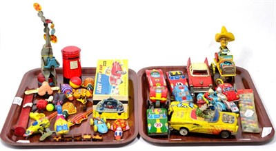 Lot 279 - Various tin toys (on two trays)