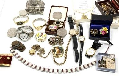 Lot 318 - A quantity of costume jewellery, wristwatches, coins etc