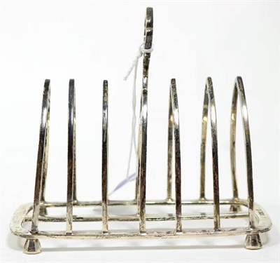 Lot 383 - A silver toastrack