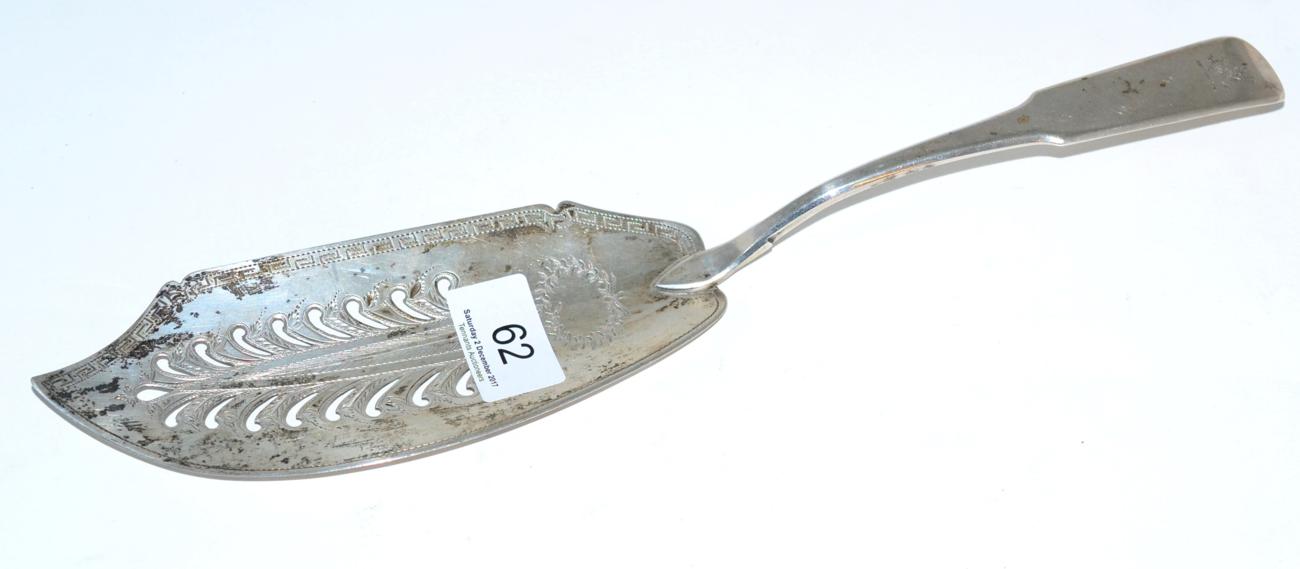 Lot 62 - An Irish silver fish slice, Dublin 1807