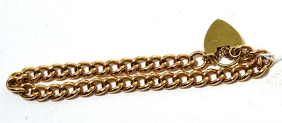 Lot 84 - A 9 carat gold curb link bracelet, with padlock clasp