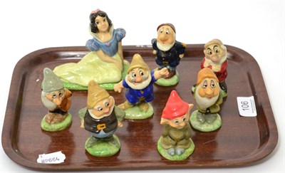 Lot 106 - Wade pottery Snow White and the Seven Dwarves set, circa 1985