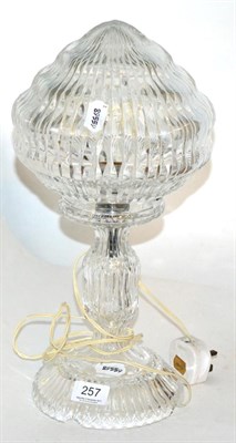 Lot 257 - A crystal glass lamp of mushroom form