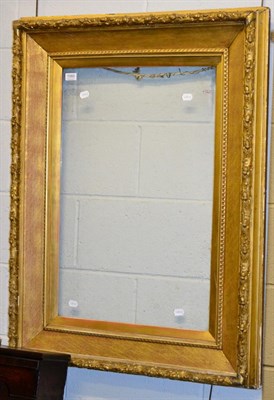 Lot 1060 - A large 19th century gilt picture frame with oak leaf and corn decoration