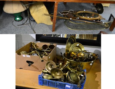 Lot 1107 - ^ A collection of brass including candlesticks, pans, horse brasses etc