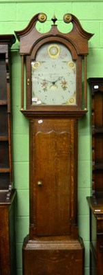 Lot 1246 - An early 19th century oak cased longcase clock, the painted arch dial with thirty hour...