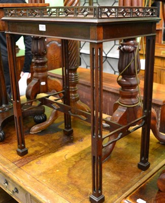 Lot 1362 - A fret work table