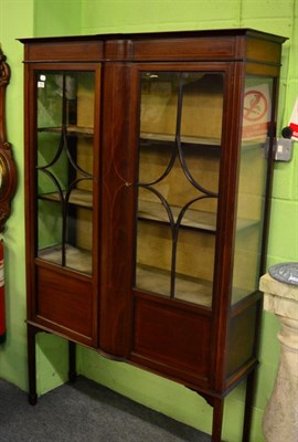 Lot 1383 - An Edwardian display cabinet