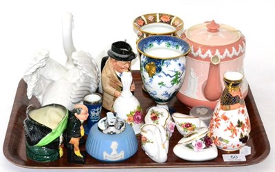 Lot 50 - A tray of decorative ceramics including Royal Crown Derby, Lladro, Wedgwood, etc