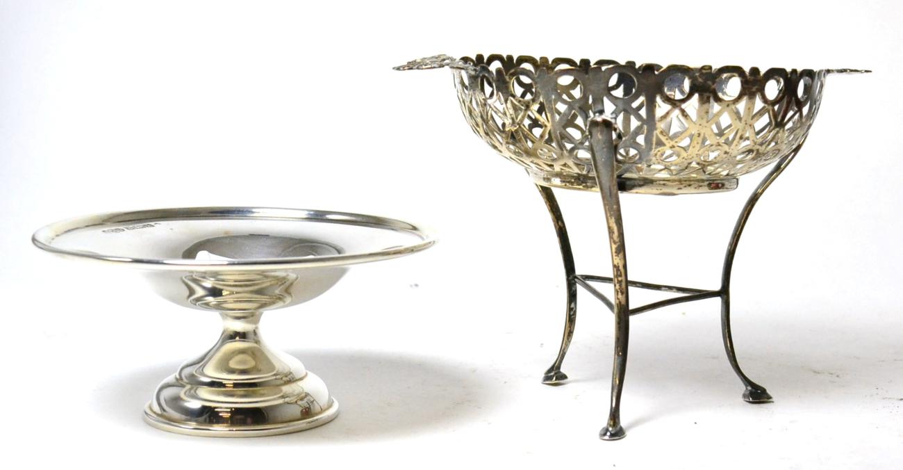 Lot 177 - A small silver pedestal dish, by Joseph Gloster Ltd, Birmingham 1909; and a pierced silver dish, on